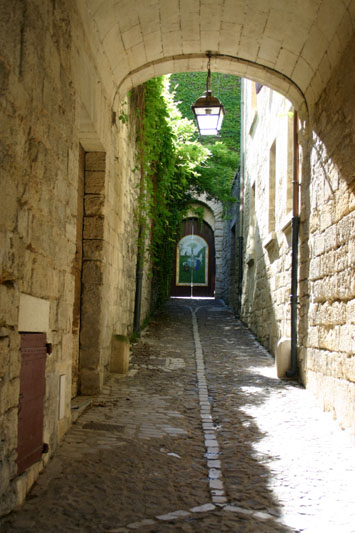 J4-081-Uzes.jpg