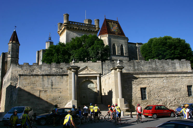 J5-096-Uzes.jpg