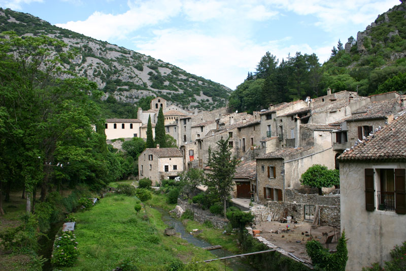 J6-124-ST_Guilhem_le_Desert.jpg