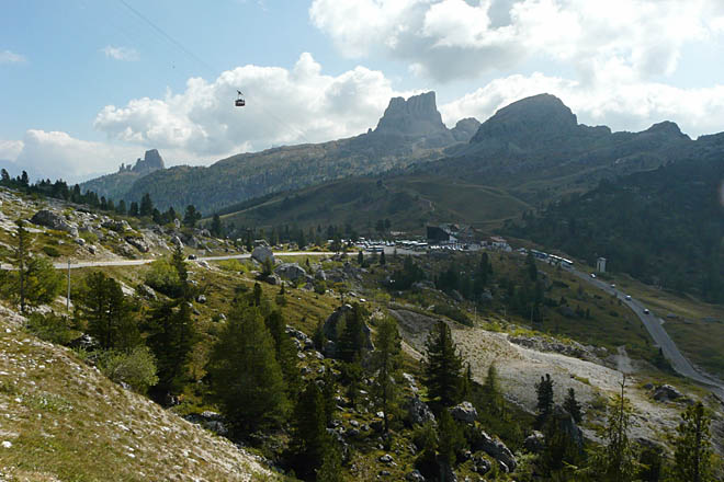 les Cinque Torri et le mont Averau