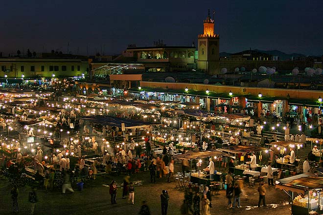 Marrakech-place Jemaa-El-Fna