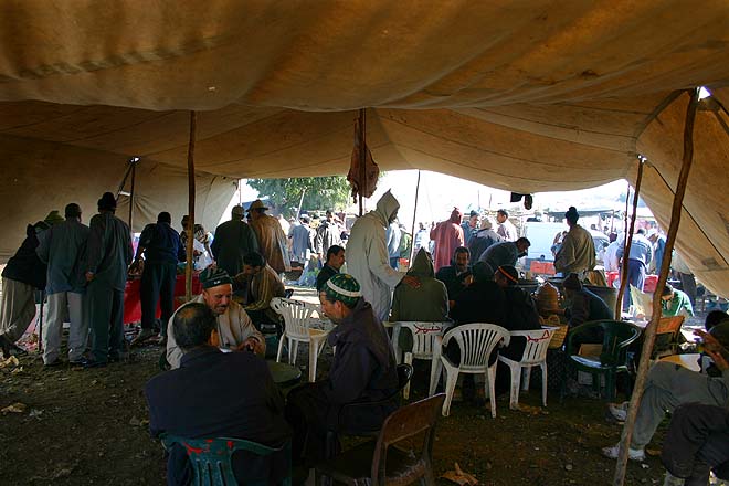 Maroc, Karia Ba Mohammed, souk rural