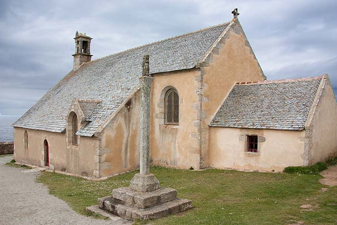 29 Cléden-cap-Sizun, Chapelle Saint-They