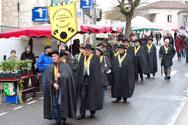 Lalbenque, marché aux truffes