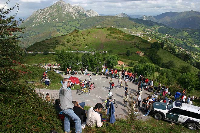 Vuelta 2008, Angliru, Curves de les Cabanes