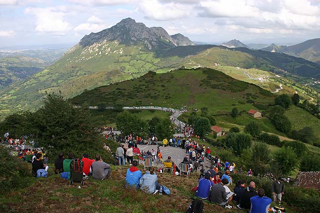 Vuelta 2008, Angliru, Curves de les Cabanes