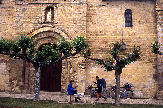 Carrion-de-los-Condes_Sta-Maria-del-Camino